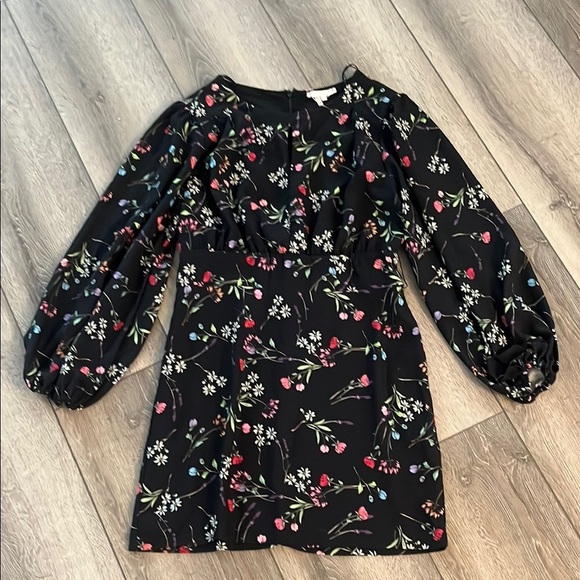 Willow and Clay floral dress large - Picture 1 of 6